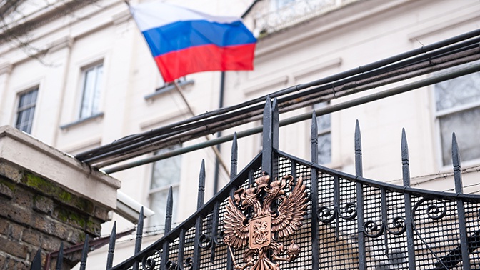 Посольство РФ обвинило Лондон в притеснении российских журналистов Посольство РФ обвинило Лондон в притеснении российских журналистов