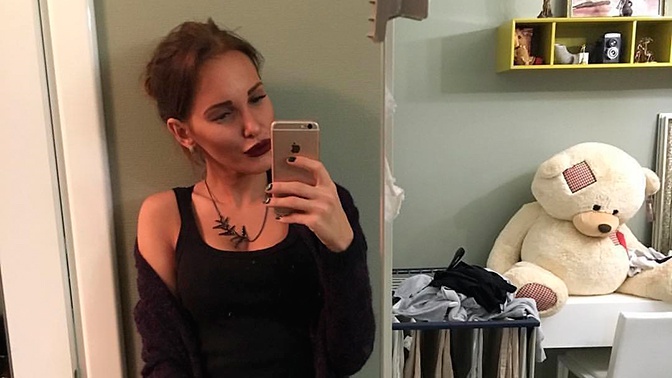 Главный свидетель по делу Кокорина и Мамаева выпала из окна Главный свидетель по делу Кокорина и Мамаева выпала из окна