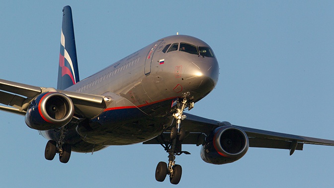 В Ульяновске у SSJ-100 при взлете отказала гидросистема В Ульяновске у SSJ-100 при взлете отказала гидросистема