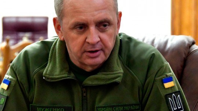 Зеленский уволил главу Генштаба Украины Зеленский уволил главу Генштаба Украины