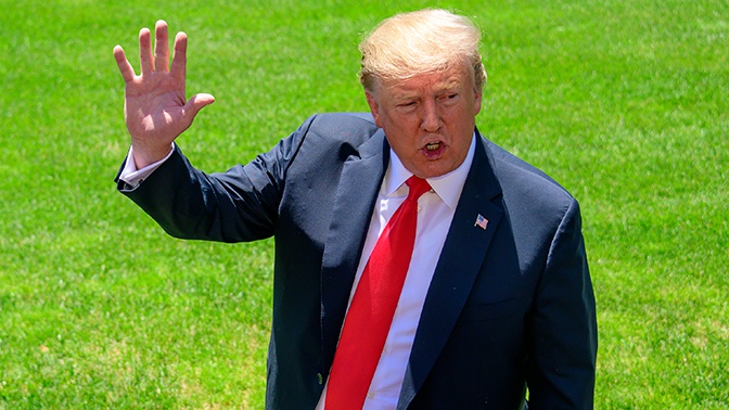 Трамп пригрозил вывести американские компании из Мексики Трамп пригрозил вывести американские компании из Мексики