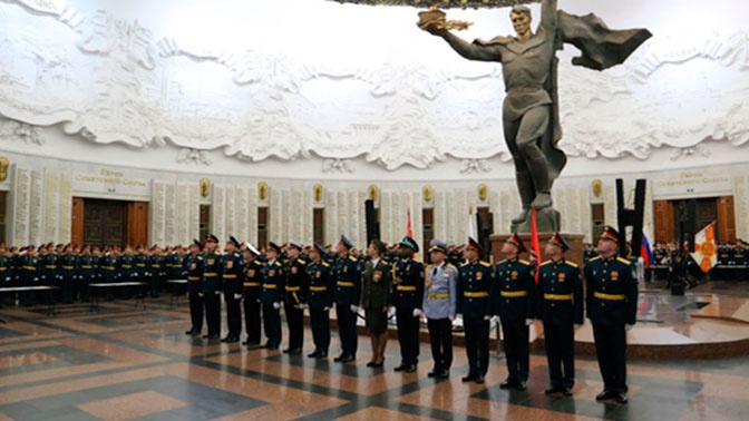 Свыше 650 курсантов выпустились из Военного университета Минобороны Свыше 650 курсантов выпустились из Военного университета Минобороны