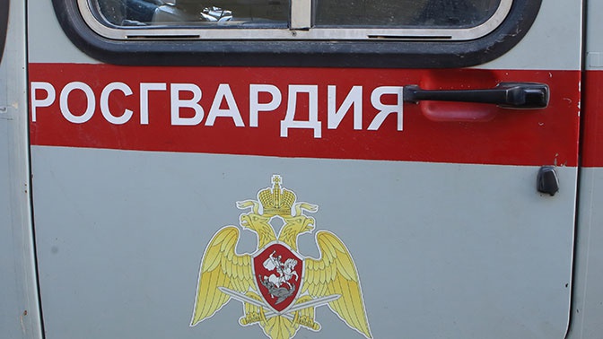 В Саратове мужчина погиб в драке с девушками В Саратове мужчина погиб в драке с девушками
