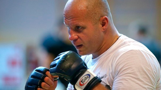 Федор Емельяненко заявил о продолжении бойцовской карьеры Федор Емельяненко заявил о продолжении бойцовской карьеры