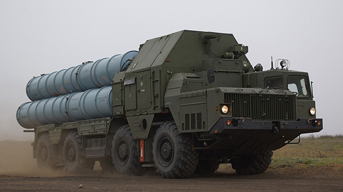 «Панцирь-С» и С-300 усилили систему ПВО в Сибири, на Урале и в Поволжье «Панцирь-С» и С-300 усилили систему ПВО в Сибири, на Урале и в Поволжье
