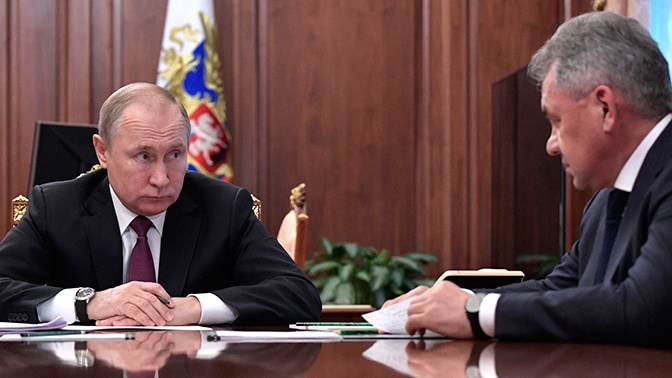 Путин проведет встречу с Шойгу Путин проведет встречу с Шойгу
