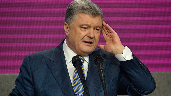 В отношении Порошенко возбудили уголовное дело за снятие со счета 34 миллионов долларов В отношении Порошенко возбудили уголовное дело за снятие со счета 34 миллионов долларов