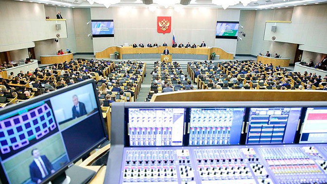 Госдума запретила передавать коллекторам долги россиян по ЖКХ