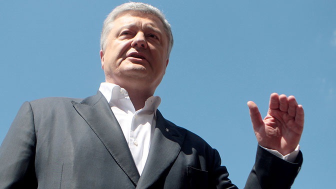Порошенко ответил на предложение Зеленского люстрировать его Порошенко ответил на предложение Зеленского люстрировать его