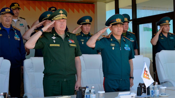 Министр обороны Казахстана: АрМИ-2019 стали новым форматом военной дипломатии Министр обороны Казахстана: АрМИ-2019 стали новым форматом военной дипломатии