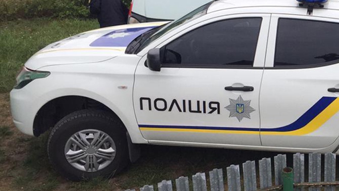 Полиция искала бомбу в доме родителей Зеленского в Кривом Роге Полиция искала бомбу в доме родителей Зеленского в Кривом Роге