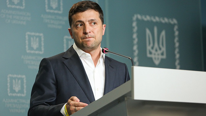 Интрига: Зеленский рассказал о двух кандидатах на пост премьера Украины Интрига: Зеленский рассказал о двух кандидатах на пост премьера Украины