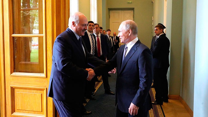 В Кремле сообщили о серьезной работе по интеграции России и Белоруссии В Кремле сообщили о серьезной работе по интеграции России и Белоруссии