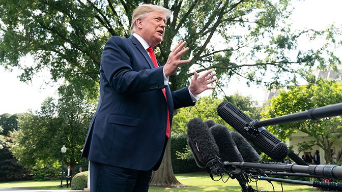 СМИ: Трамп считает «бессмысленными» действия США на Украине СМИ: Трамп считает «бессмысленными» действия США на Украине
