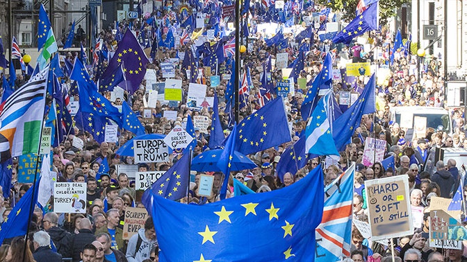 Не опять, а снова: британский парламент отложил Brexit Не опять, а снова: британский парламент отложил Brexit