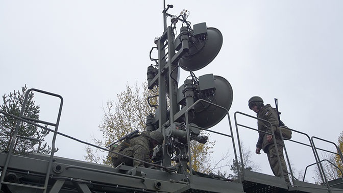 Более 500 связистов танковой армии ЗВО приняли участие в радиотренировке Более 500 связистов танковой армии ЗВО приняли участие в радиотренировке