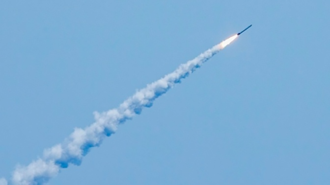 Завершается ввод в строй новейшего комплекса ПВО С-500 Завершается ввод в строй новейшего комплекса ПВО С-500