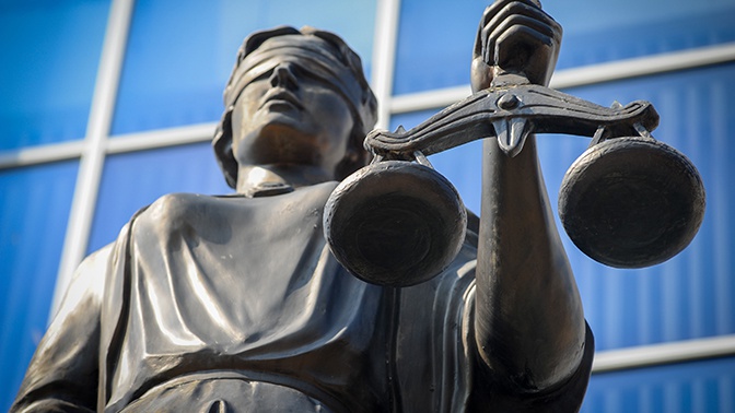 Экс-агента ЦРУ приговорили к 19 годам тюрьмы за шпионаж в пользу Китая Экс-агента ЦРУ приговорили к 19 годам тюрьмы за шпионаж в пользу Китая