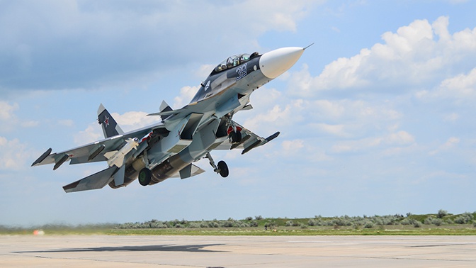 Истребители Су-30СМ уничтожили корабль «противника» в Черном море Истребители Су-30СМ уничтожили корабль «противника» в Черном море