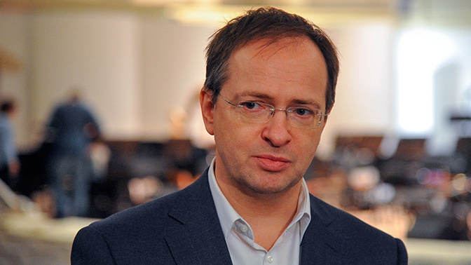 Мединский ответил на обвинения Варшавы в адрес России о вывозе предметов искусства Мединский ответил на обвинения Варшавы в адрес России о вывозе предметов искусства