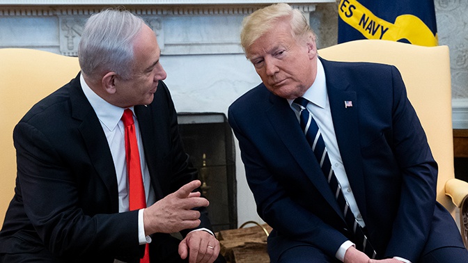 Трамп и Нетаньяху обсудили «сделку века» Трамп и Нетаньяху обсудили «сделку века»