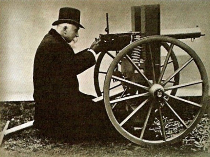 Хайрем Максим со своим пулемётом. 1884 год Хайрем Максим со своим пулемётом. 1884 год