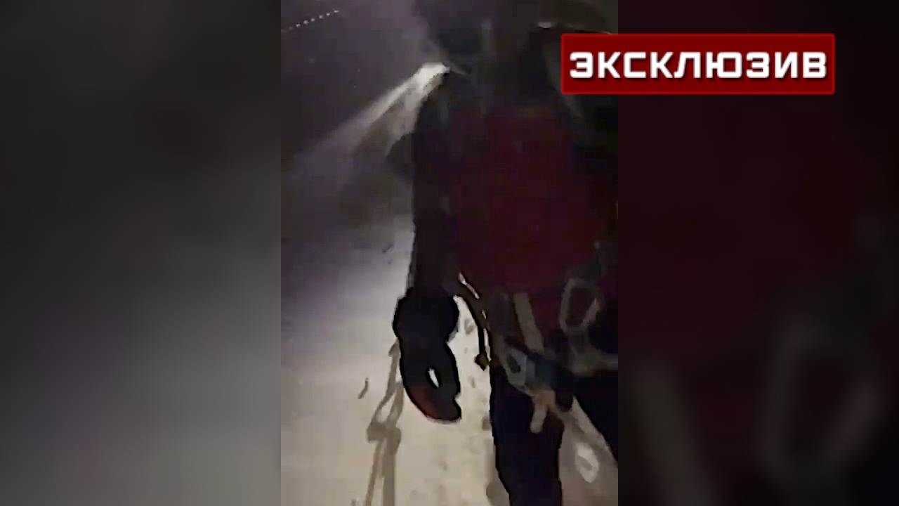 «Не дает работать ребятам»: спасатель рассказал о трудностях операции на Эльбрусе «Не дает работать ребятам»: спасатель рассказал о трудностях операции на Эльбрусе