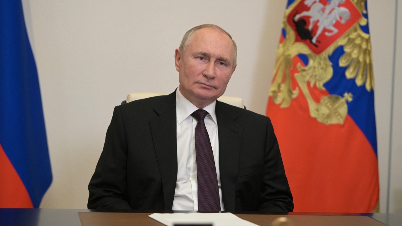 Путин на Совбезе предложил обсудить безопасность Союзного государства Путин на Совбезе предложил обсудить безопасность Союзного государства