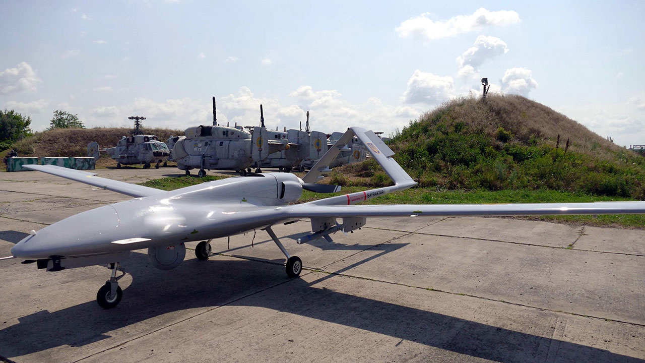 Генштаб ВС Украины заявил о применении дрона Bayraktar в Донбассе