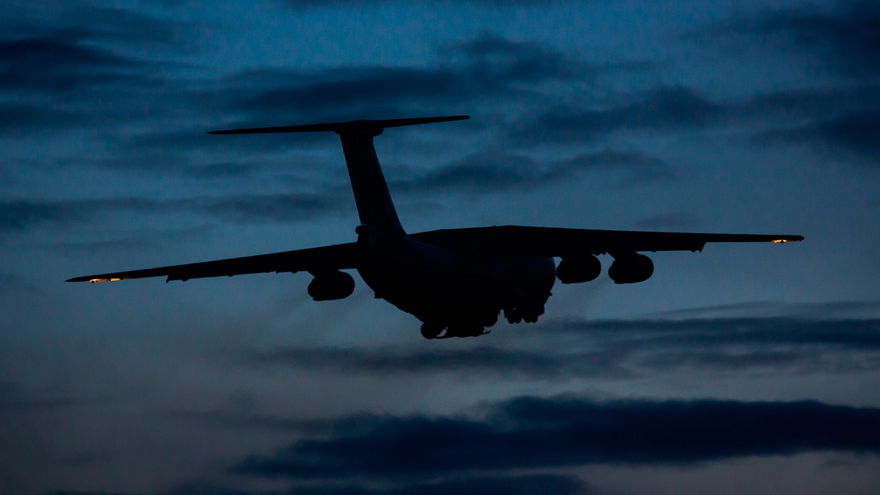 Три самолета Минобороны России доставили в Кабул 36 тонн гуманитарного груза