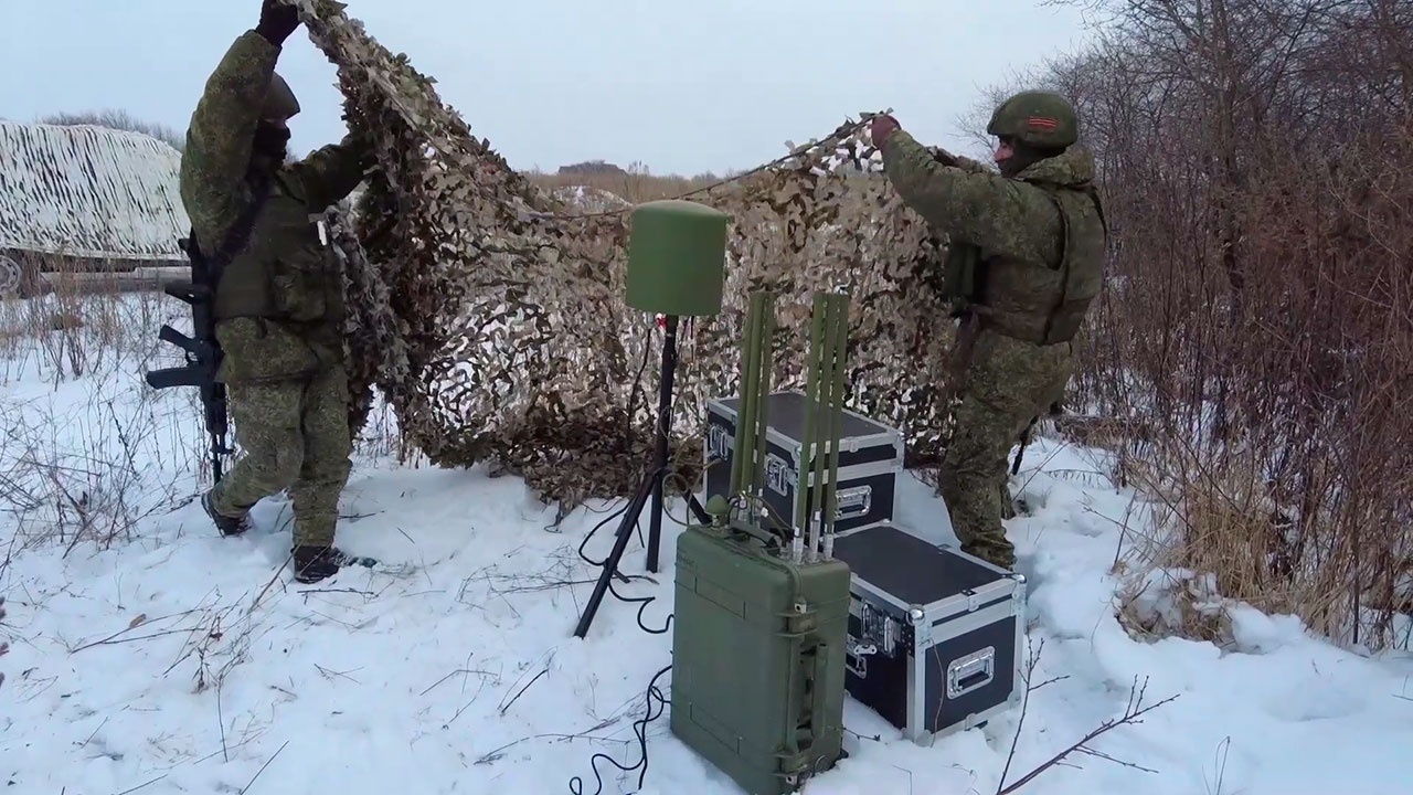 ВС РФ применили самый современный комплекс РЭБ на Купянском направлении ВС РФ применили самый современный комплекс РЭБ на Купянском направлении