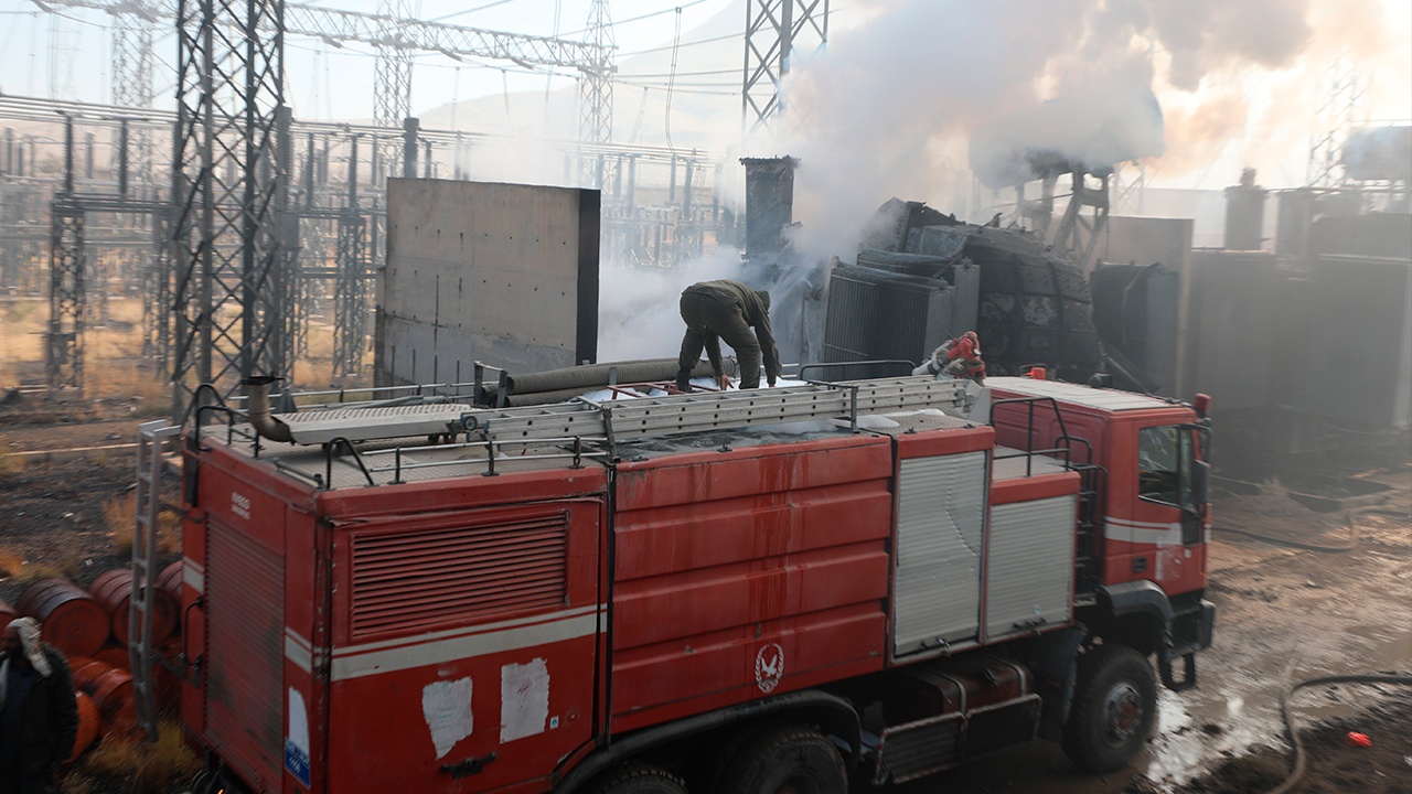 Десять человек погибли и еще 65 пострадали при взрыве в Йемене