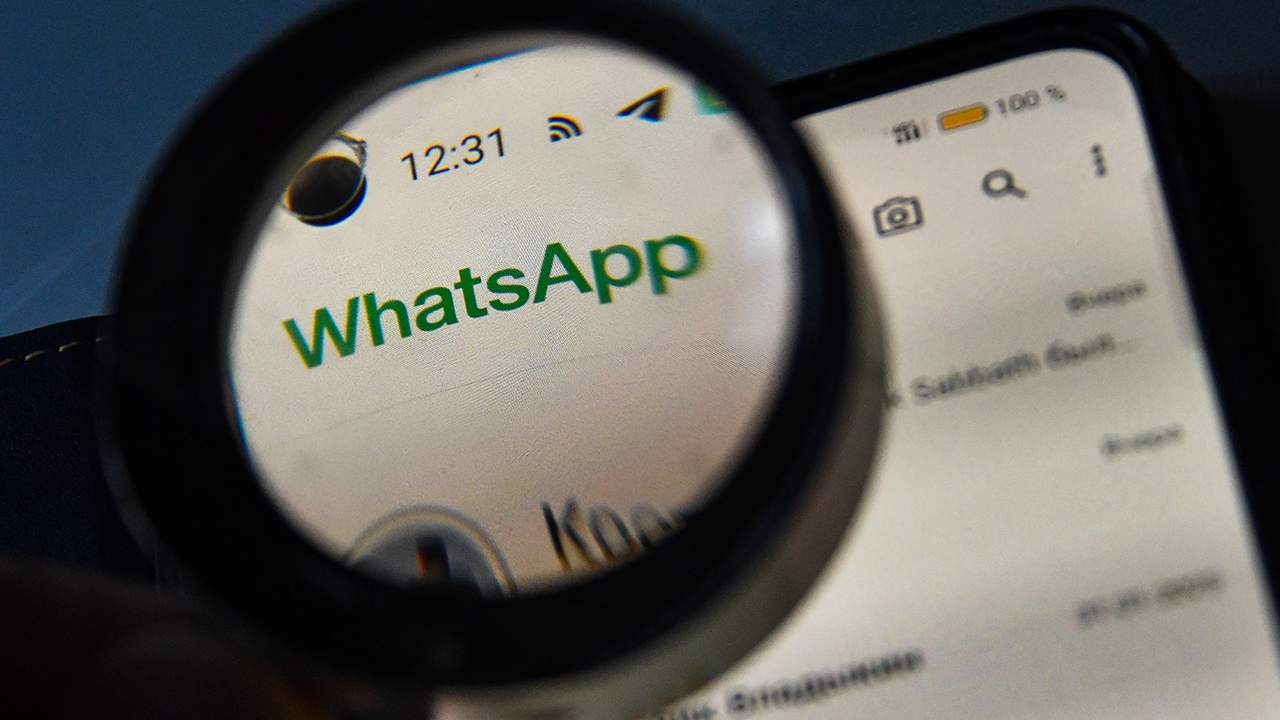 Россиян предупредили об опасности вируса PDF-файлов в чатах WhatsApp