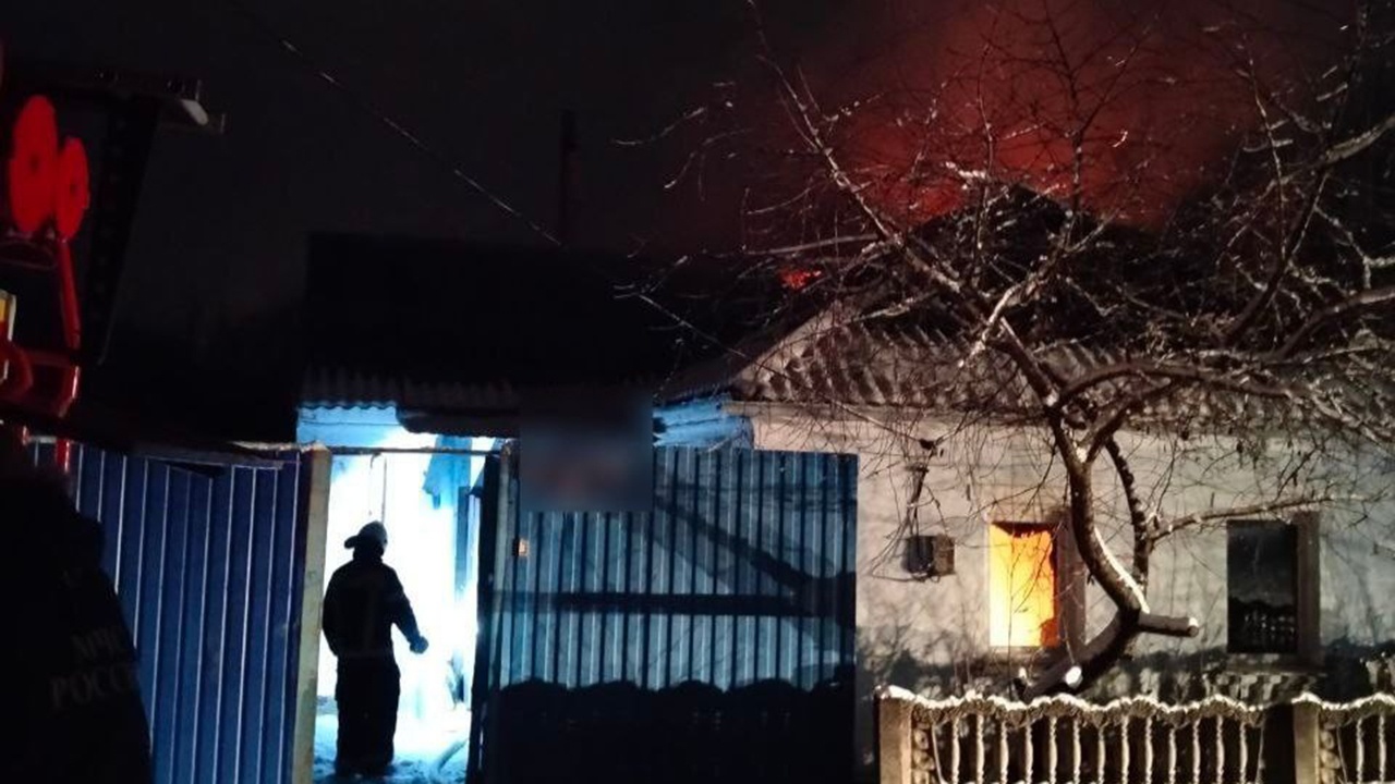 Пожар в частном доме в Шебекино унес жизни трех мужчин