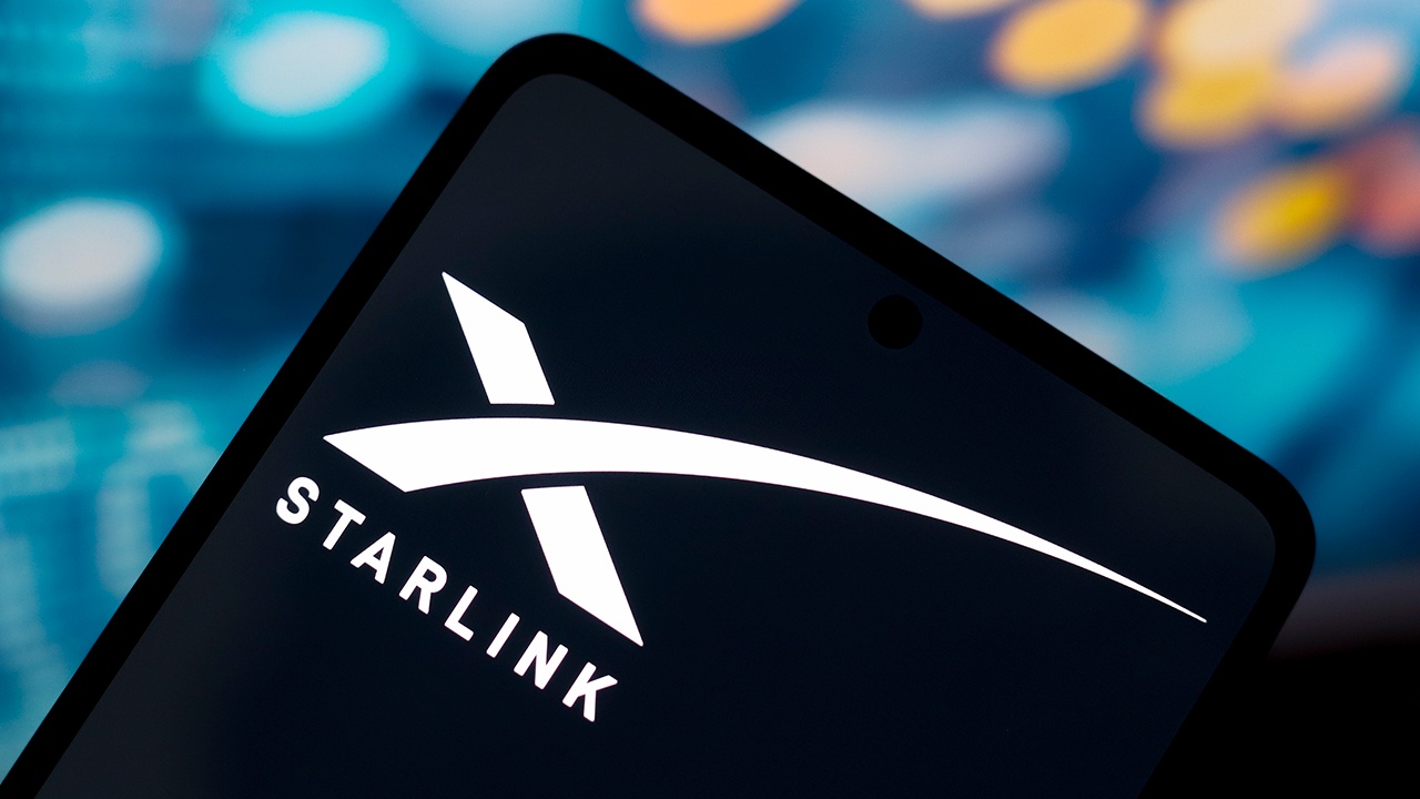 Власти Польши оплатили услуги спутниковой связи Starlink для Украины