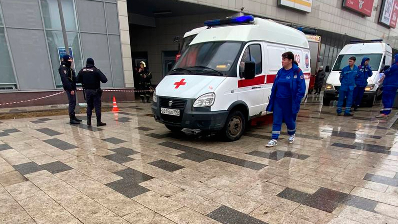 Взрыв прогремел в ТЦ «Свиблово» на северо-востоке Москвы