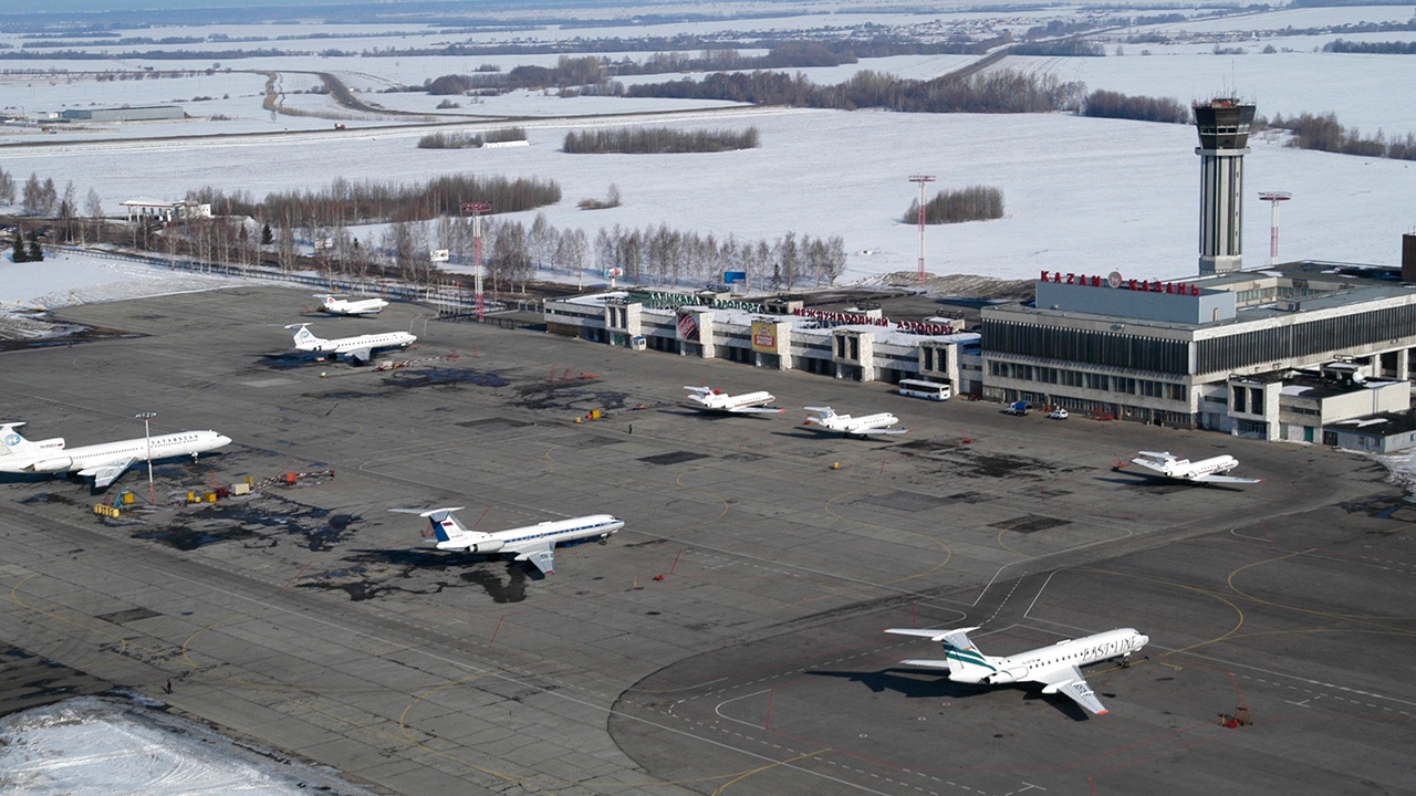 Ограничения на полеты ввели в Казани, Нижнем Новгороде и Нижнекамске