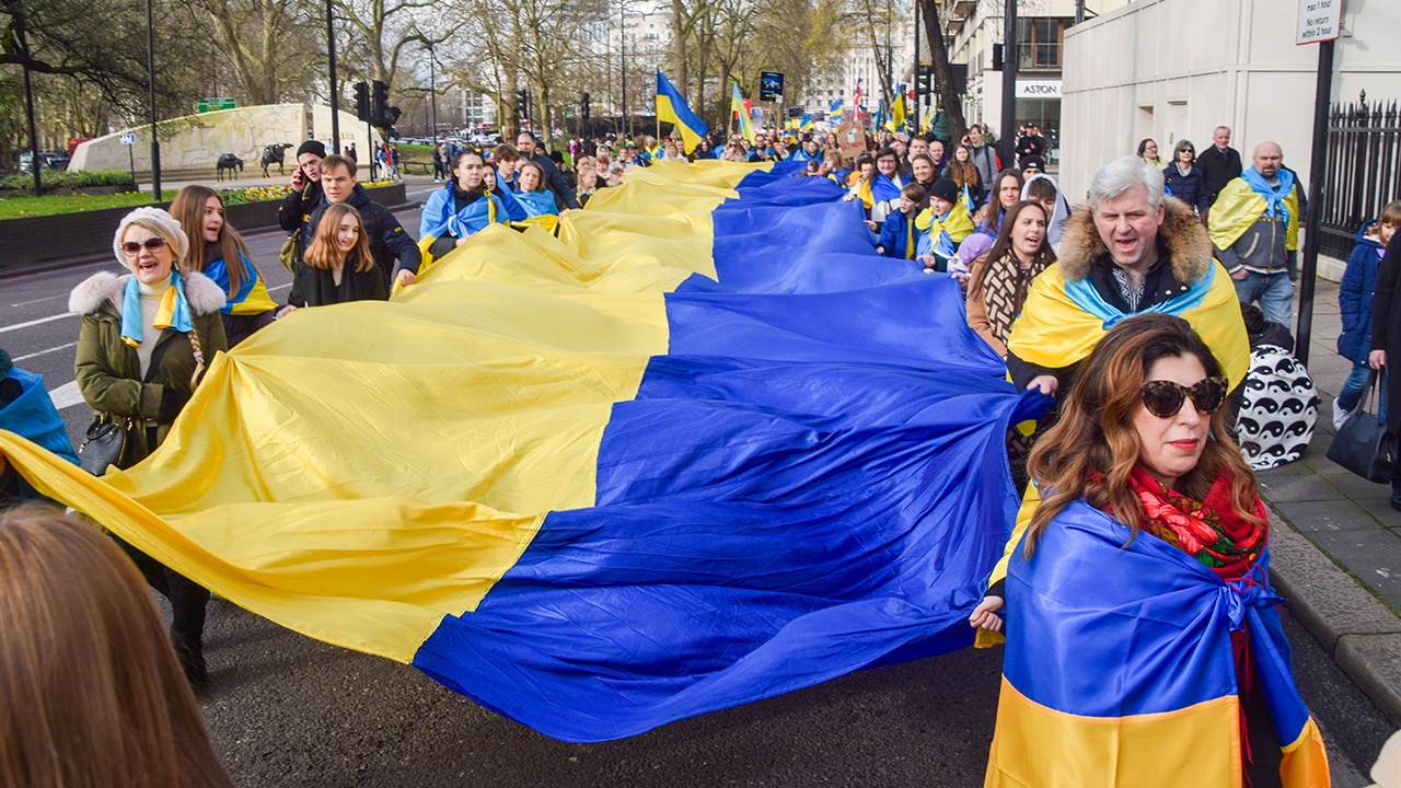 Telegraph: почти половина украинцев в Британии не смогут найти работу