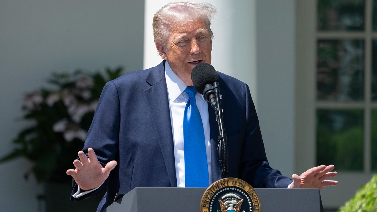 Трамп может пропустить саммит НАТО из-за несговорчивости союзников Трамп может пропустить саммит НАТО из-за несговорчивости союзников