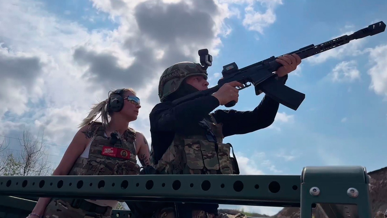 Чемпионка России провела мастер-класс стрельбы по FPV-дронам из ружей Чемпионка России провела мастер-класс стрельбы по FPV-дронам из ружей
