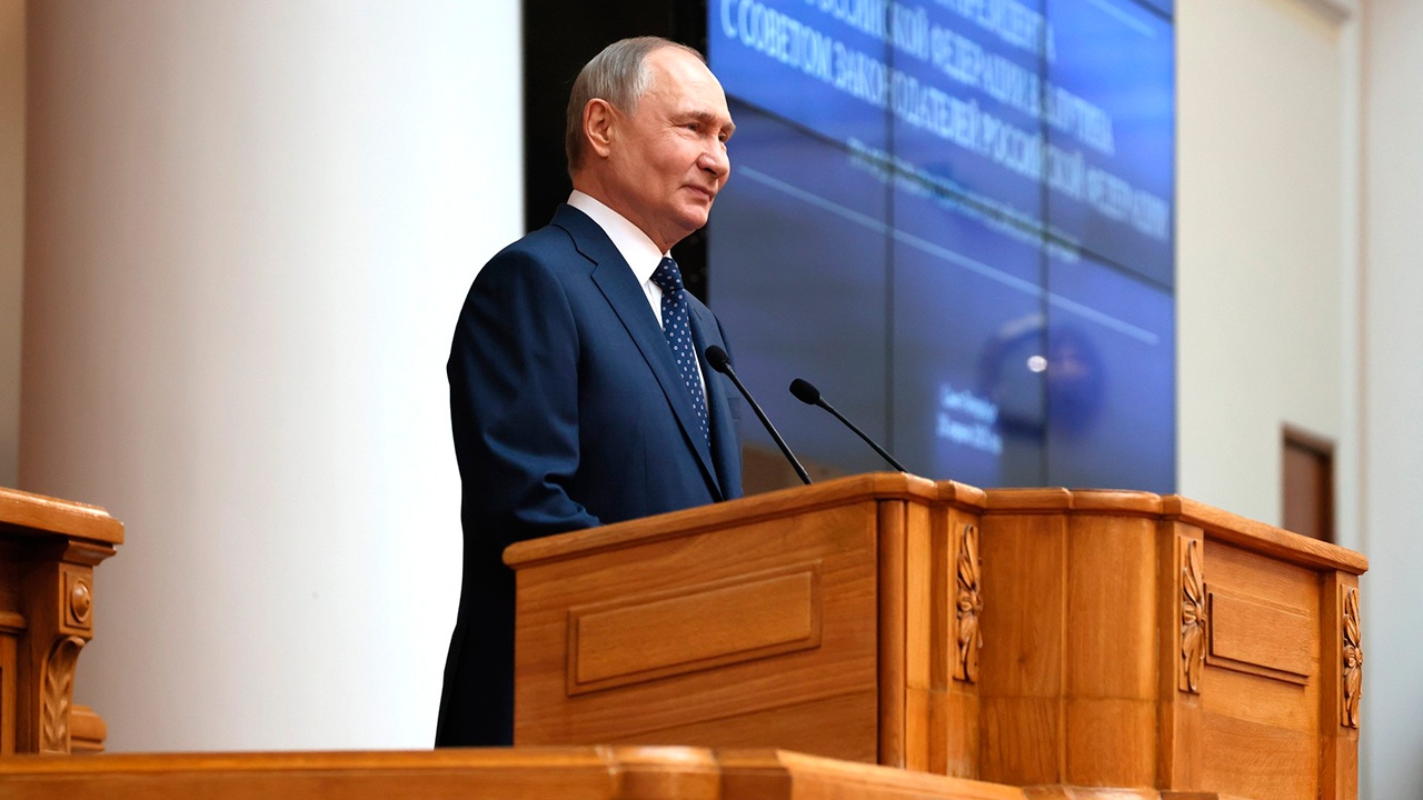 Путин признался, что постоянно думает насчет преемника Путин признался, что постоянно думает насчет преемника