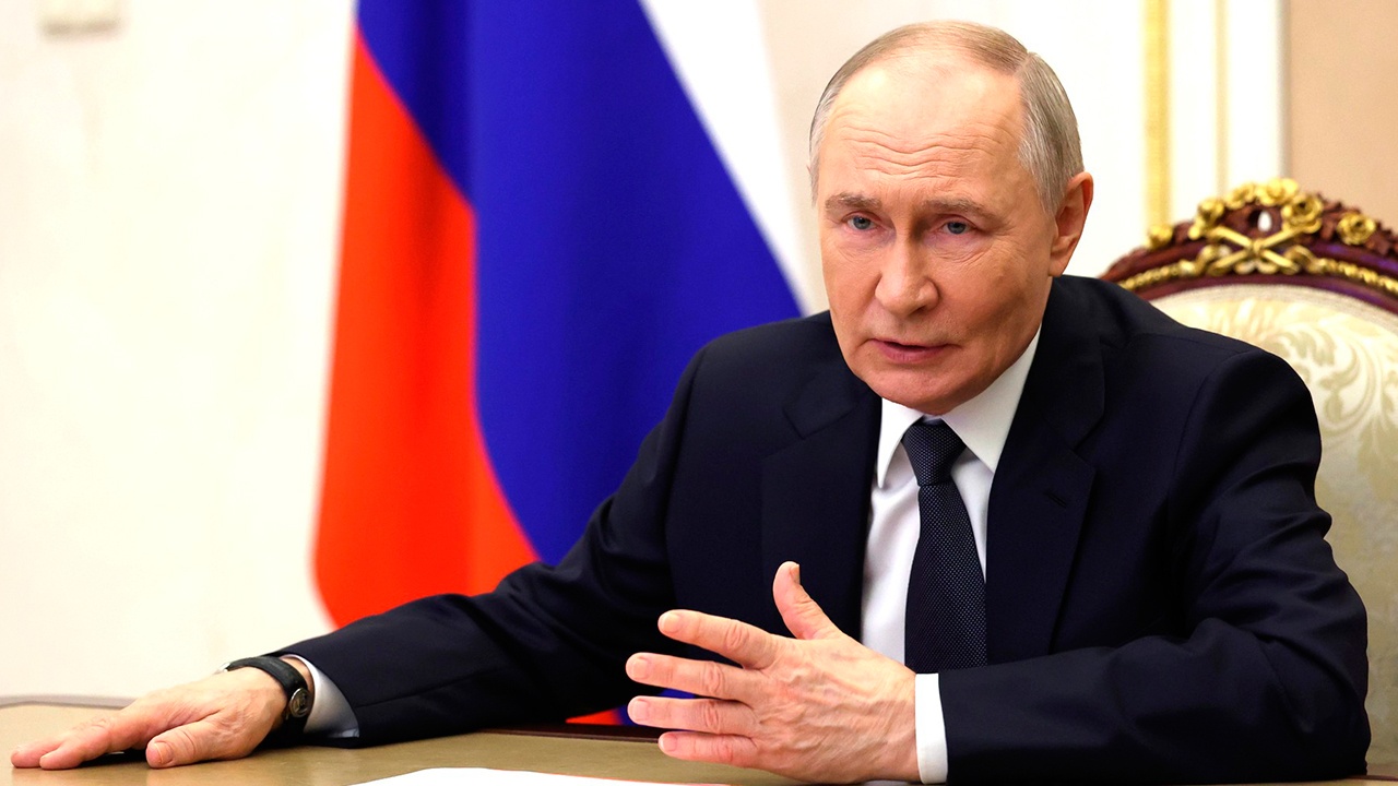 Путин объяснил невозможность проведения СВО в 2014 году Путин объяснил невозможность проведения СВО в 2014 году
