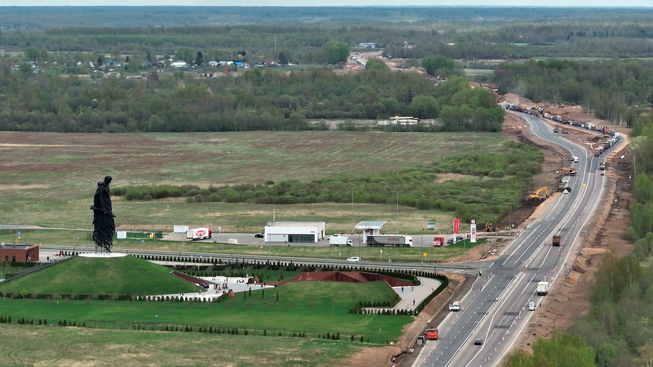 На трассе от Москвы до Ржевского мемориала запустили движение к 9 Мая На трассе от Москвы до Ржевского мемориала запустили движение к 9 Мая
