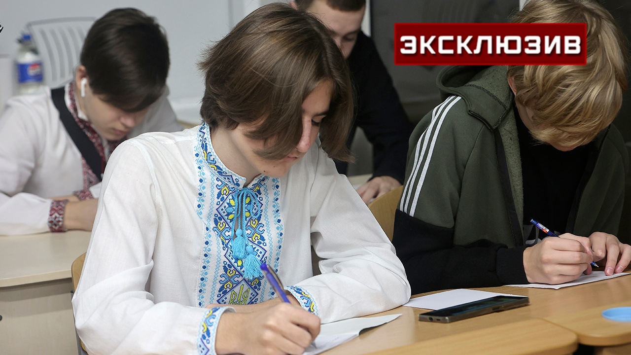 Экс-депутат Рады назвал гопаком на граблях запрет русского в школах Экс-депутат Рады назвал гопаком на граблях запрет русского в школах