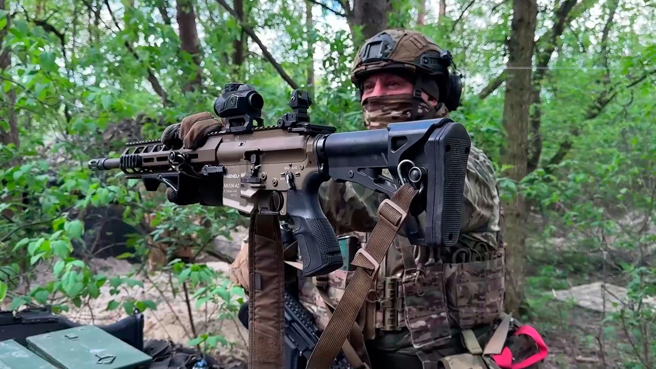 Со всех уголков НАТО: освободившие Горналь бойцы показали оружие ВСУ