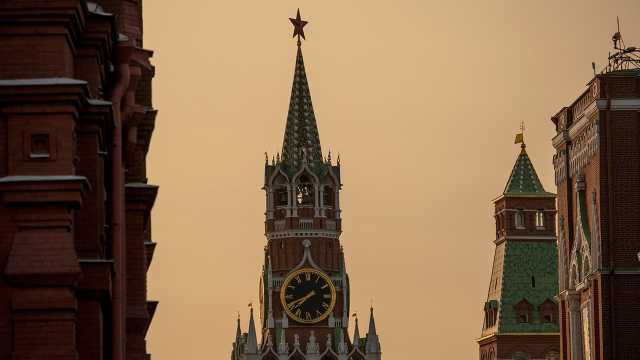 Кремль подтвердил актуальность инициативы Путина по перемирию Кремль подтвердил актуальность инициативы Путина по перемирию