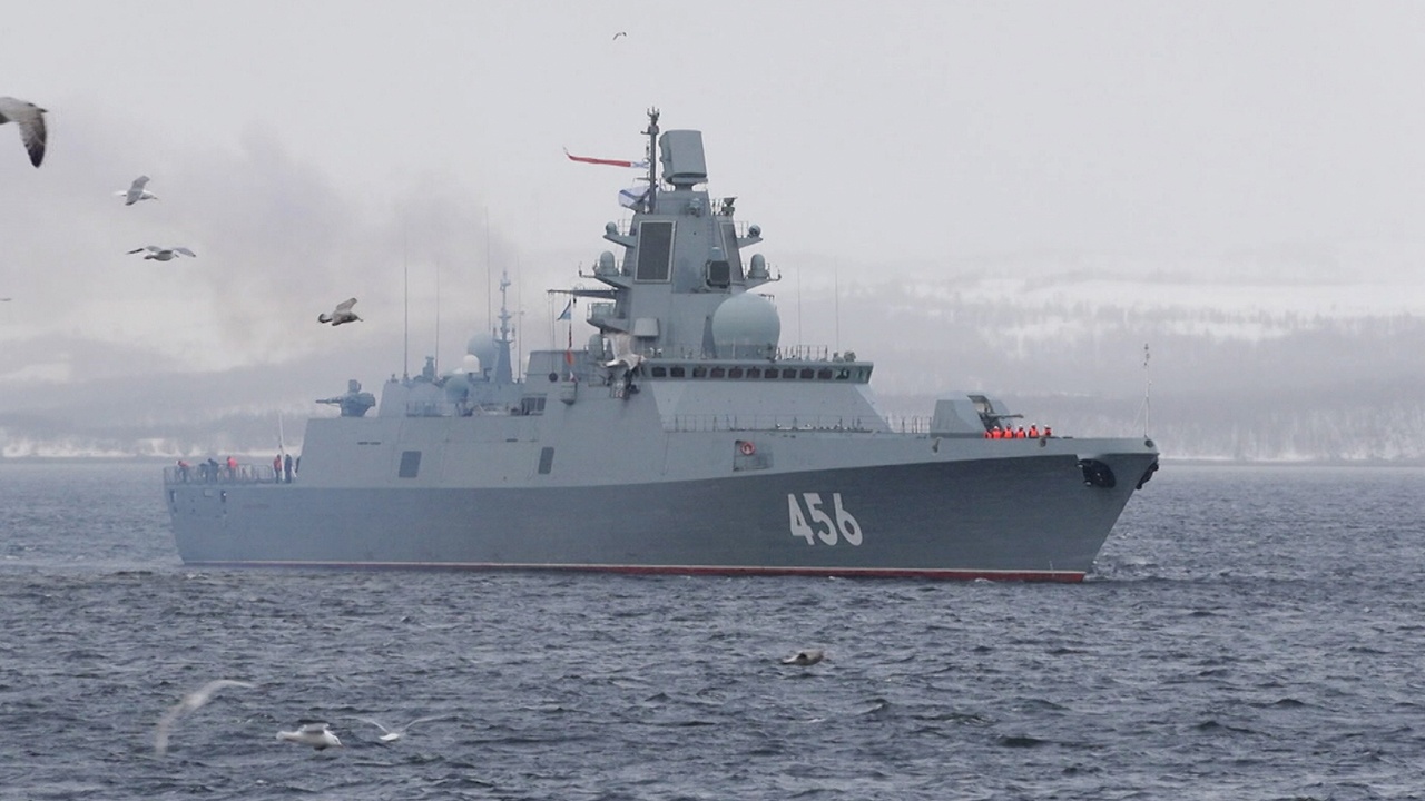 Фрегат «Адмирал Головко» вернулся в Североморск из дальнего похода Фрегат «Адмирал Головко» вернулся в Североморск из дальнего похода