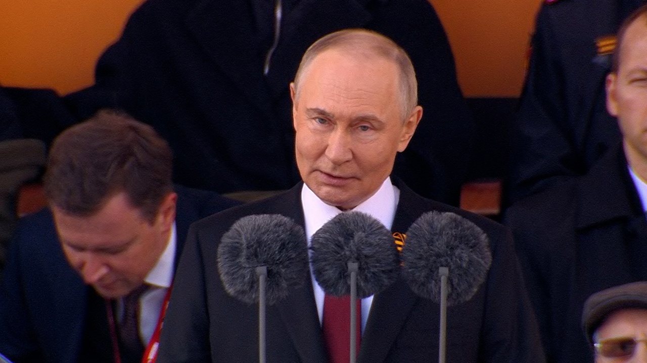 Путин: мы помним уроки Второй мировой войны Путин: мы помним уроки Второй мировой войны