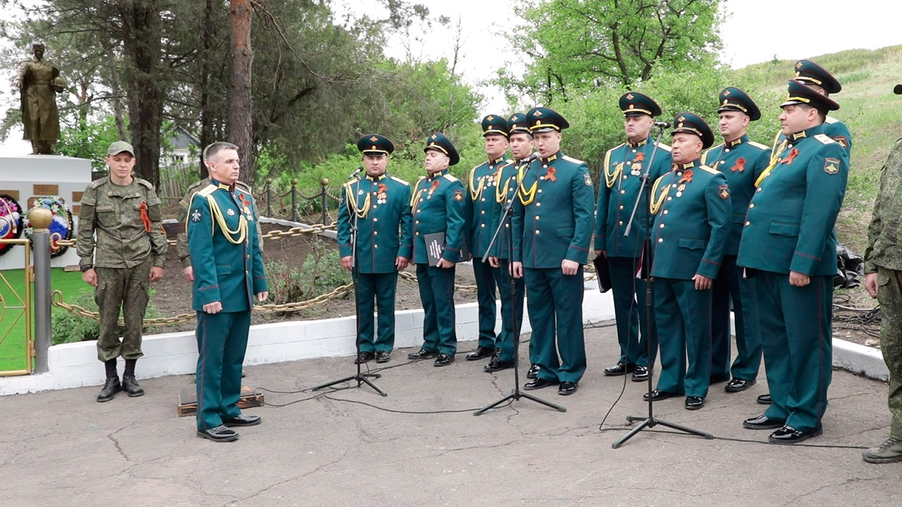 Ансамбль инженерных войск поздравил бойцов в зоне СВО и госпиталях с Днем Победы Ансамбль инженерных войск поздравил бойцов в зоне СВО и госпиталях с Днем Победы