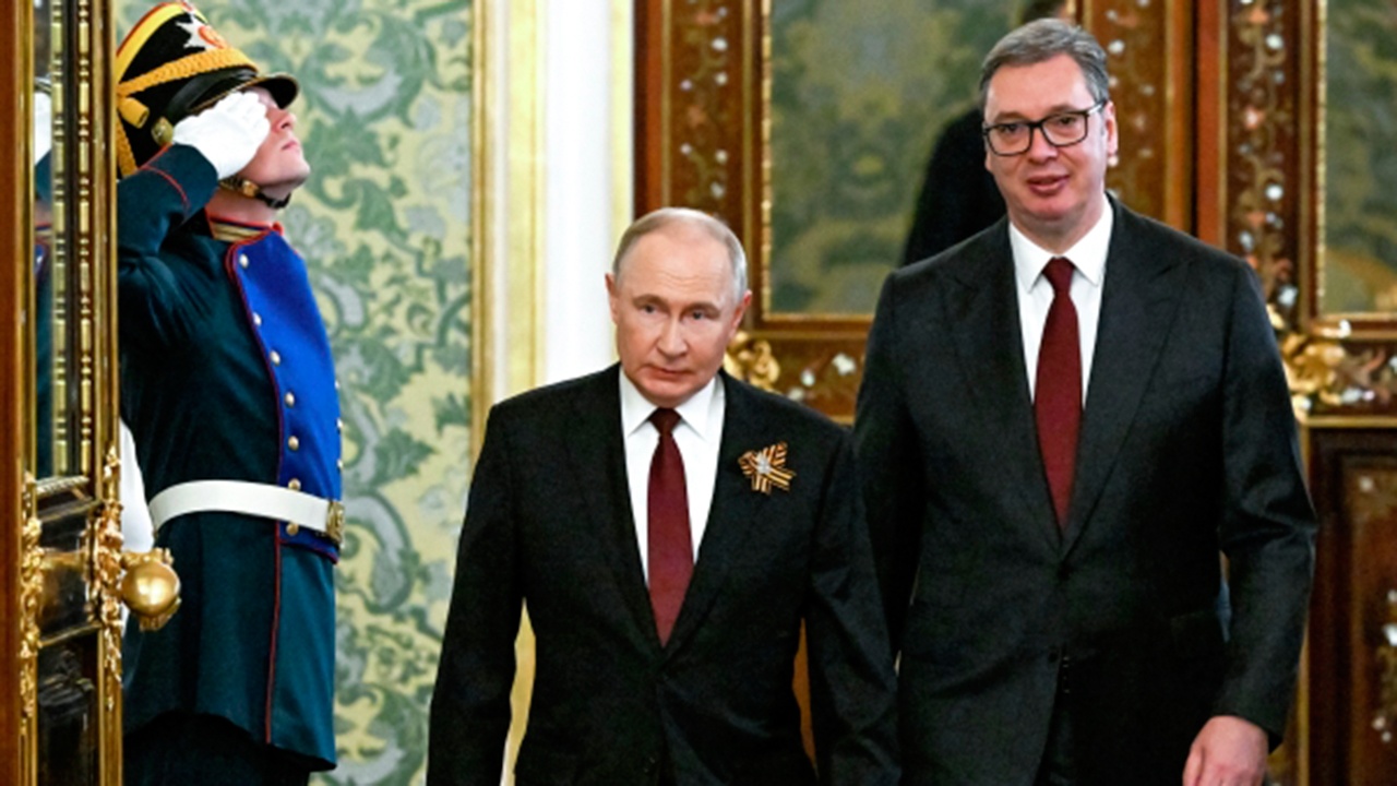 Путин поблагодарил Вучича за приезд в Москву, несмотря на трудности Путин поблагодарил Вучича за приезд в Москву, несмотря на трудности